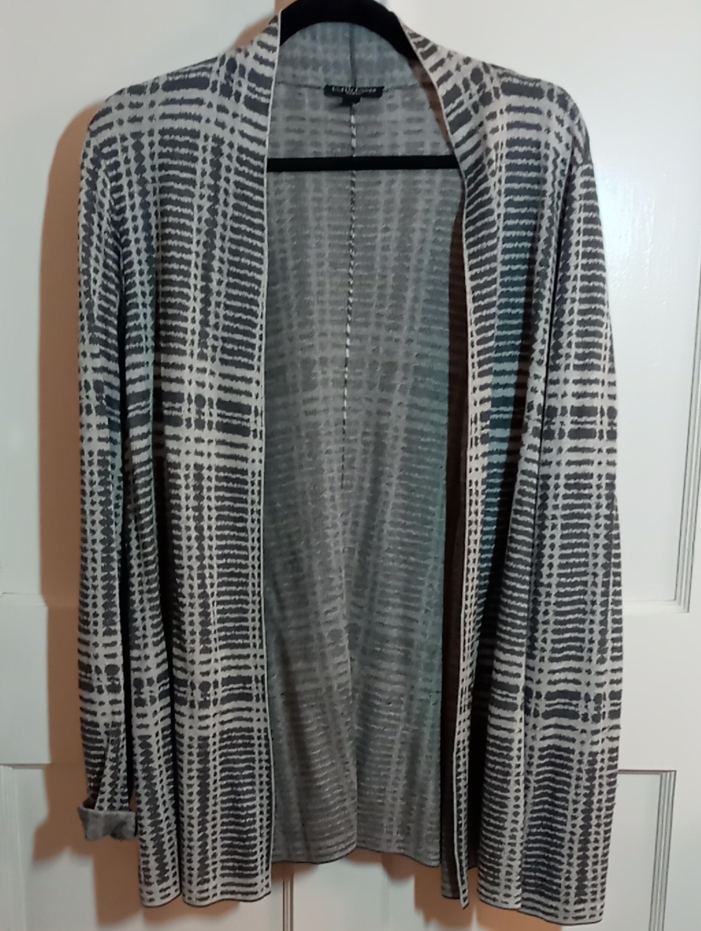 Eileen Fisher Gray and Cream Patterned Open-Front Cardigan